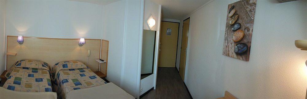 Ibis Budget La Rochelle ピュイルボロー エクステリア 写真