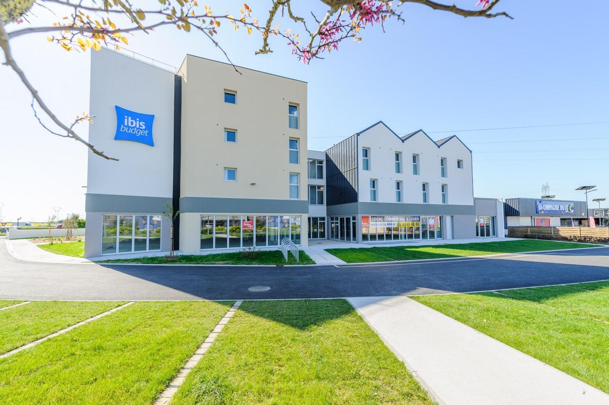 Ibis Budget La Rochelle ピュイルボロー エクステリア 写真