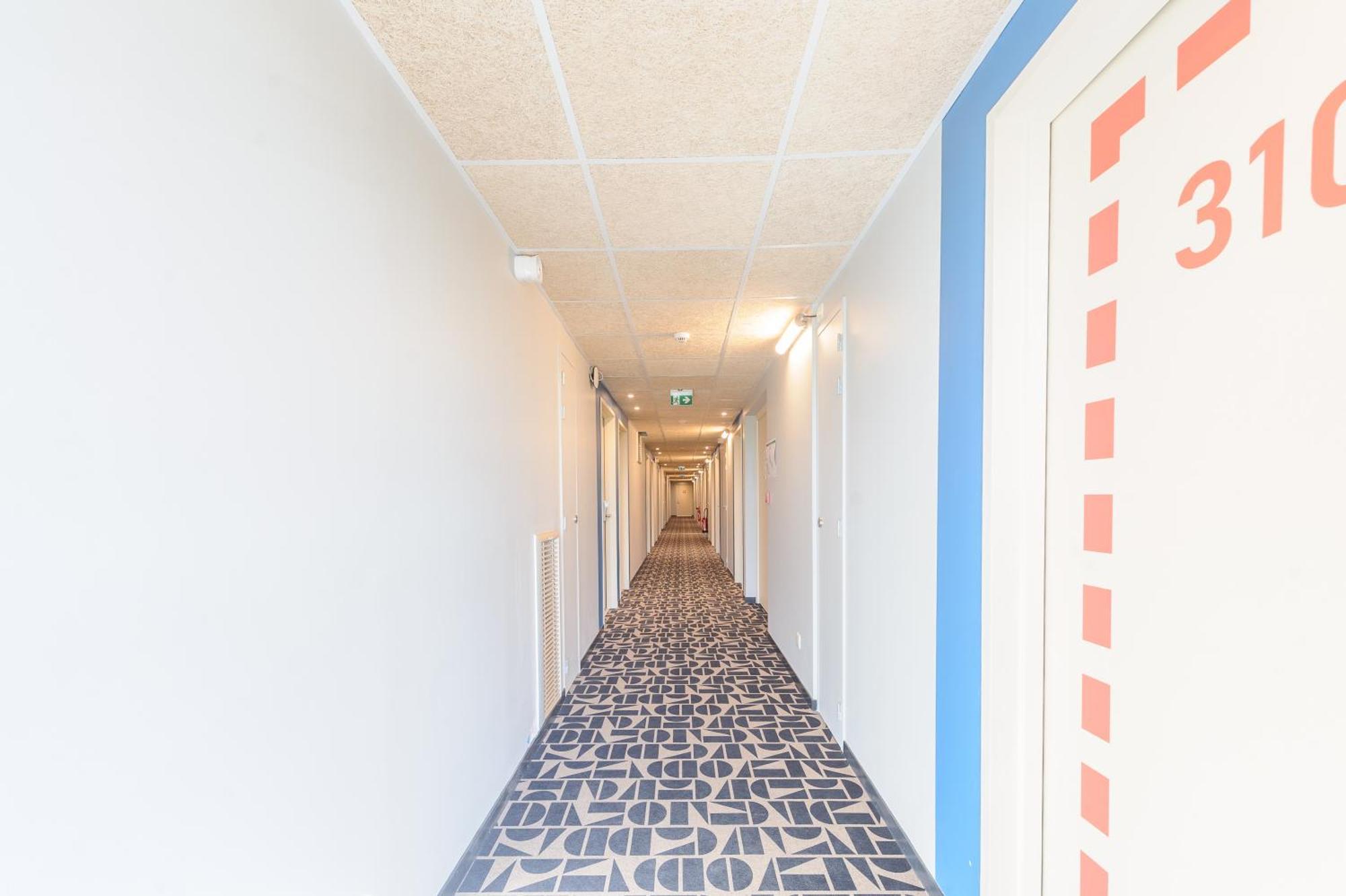 Ibis Budget La Rochelle ピュイルボロー エクステリア 写真