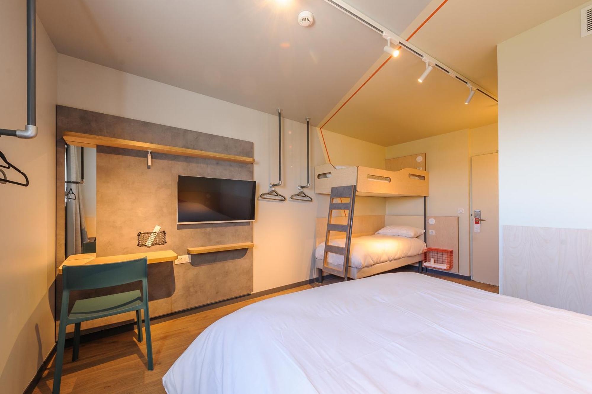 Ibis Budget La Rochelle ピュイルボロー エクステリア 写真