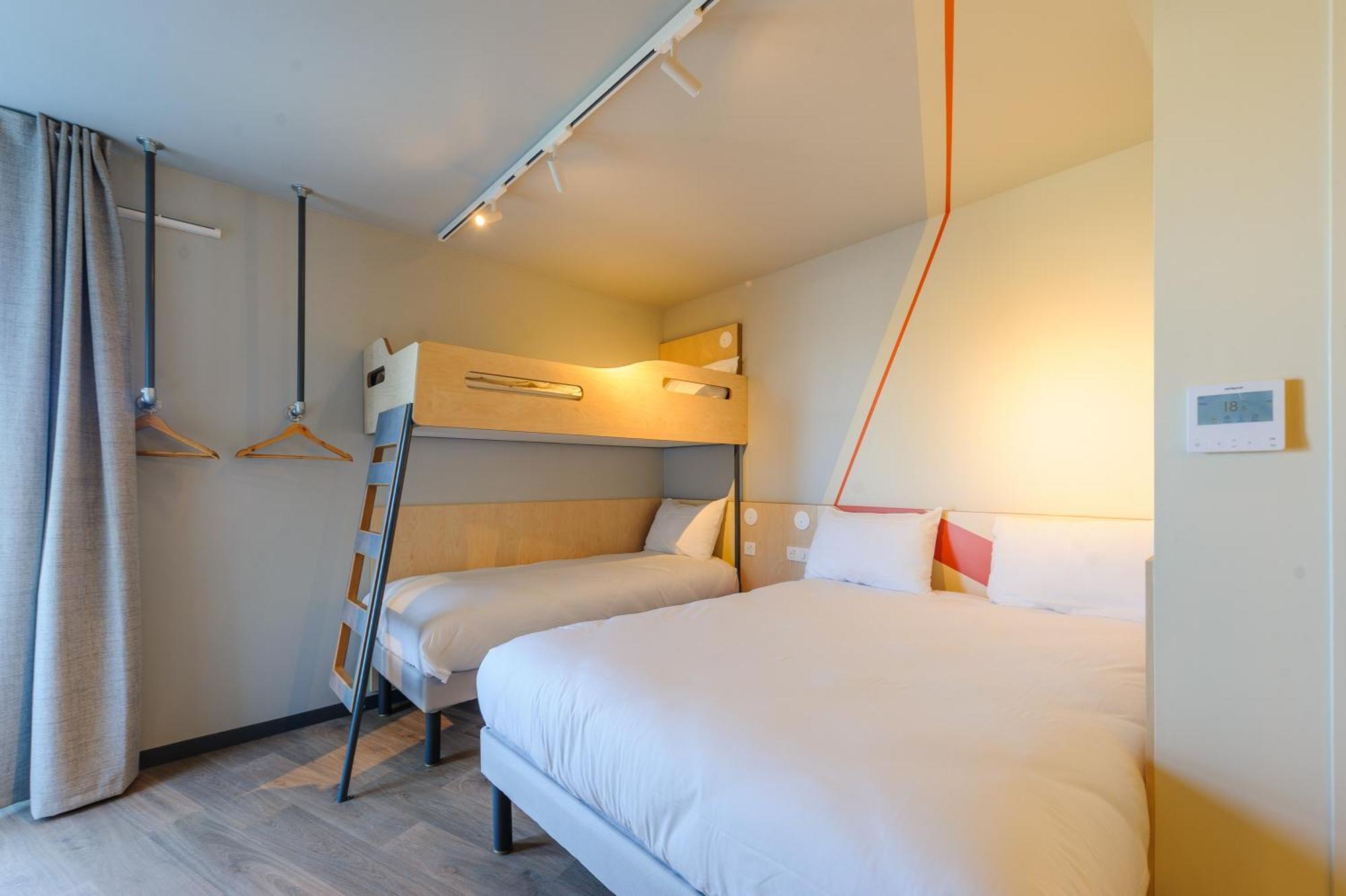 Ibis Budget La Rochelle ピュイルボロー エクステリア 写真