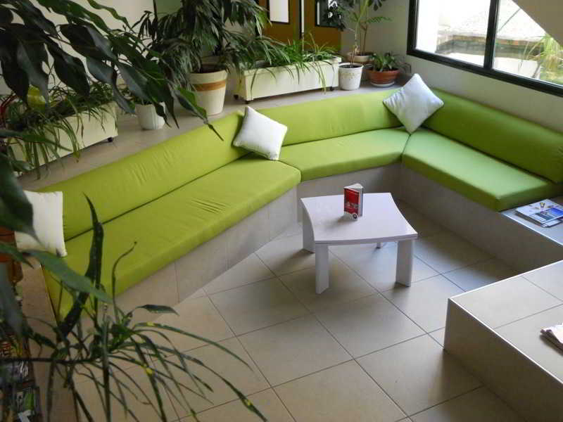 Ibis Budget La Rochelle ピュイルボロー エクステリア 写真