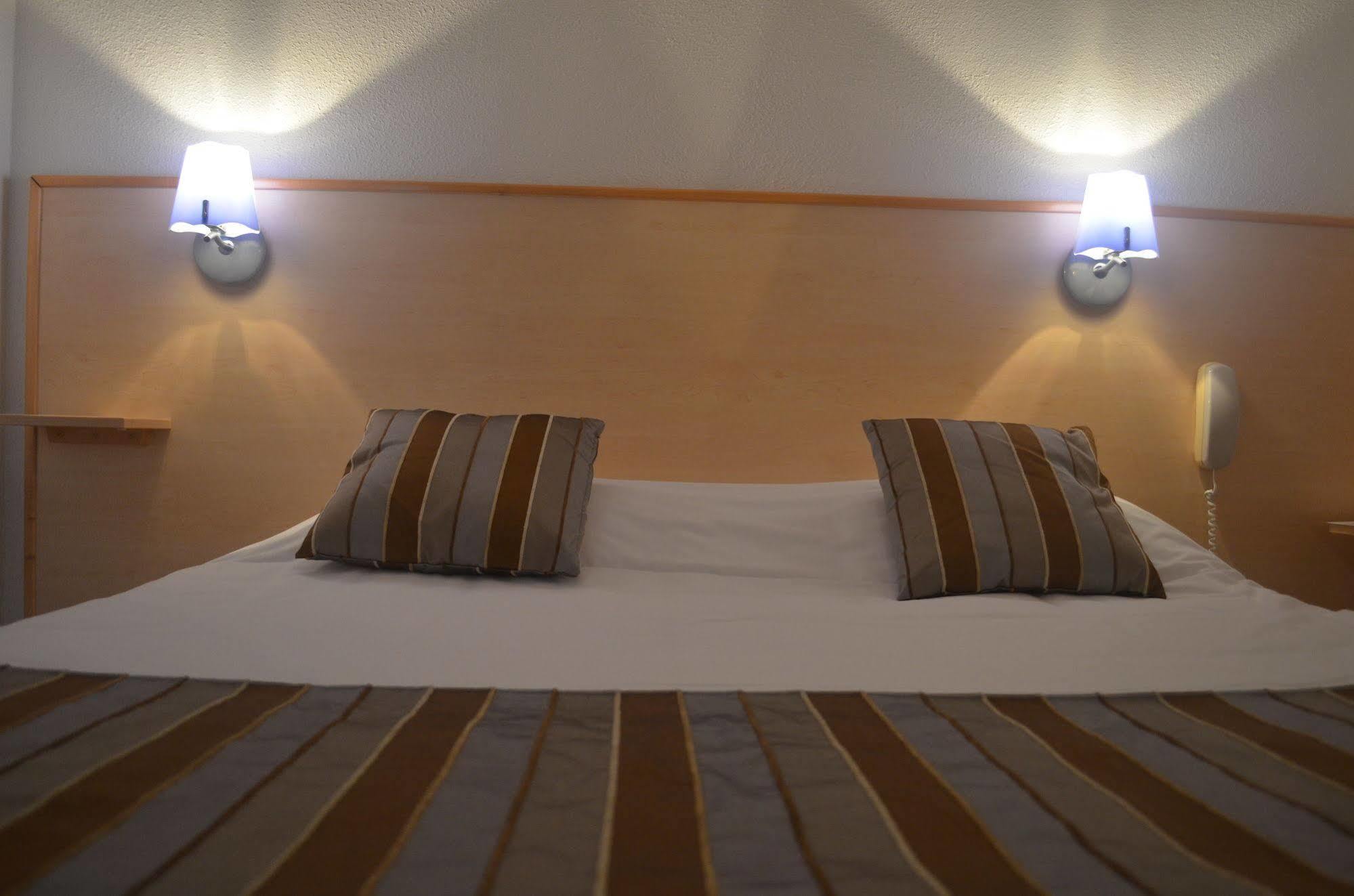 Ibis Budget La Rochelle ピュイルボロー エクステリア 写真