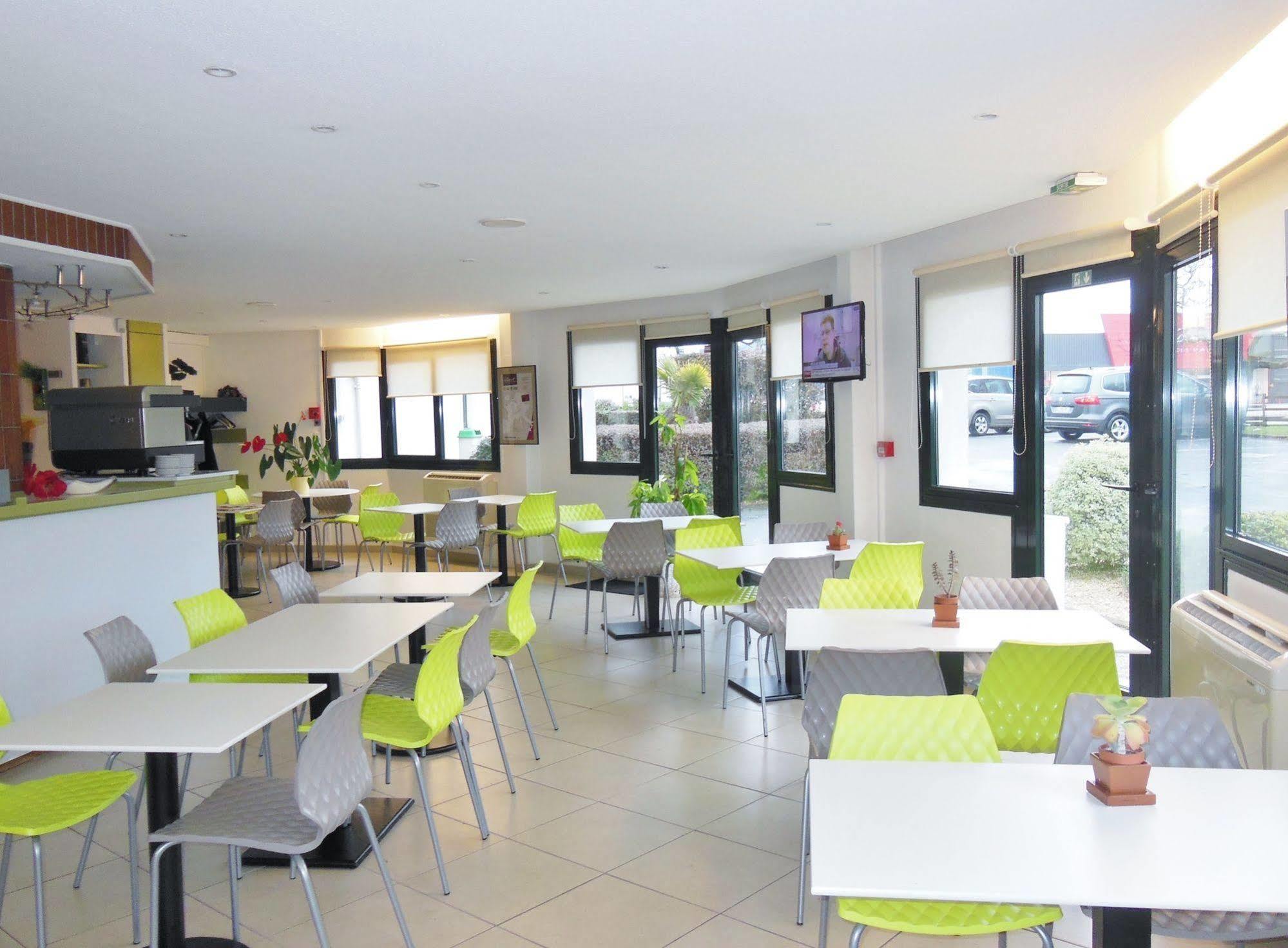 Ibis Budget La Rochelle ピュイルボロー エクステリア 写真